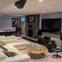 Darin MacFarlane's room