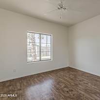 Lanny Derby's room