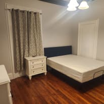 ALBERTO's room