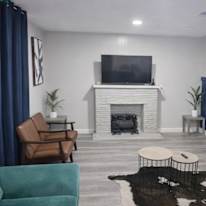 Rizing Phoenix Management's room