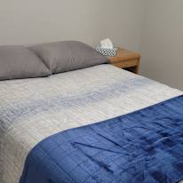 Kevin  Jefferies's room