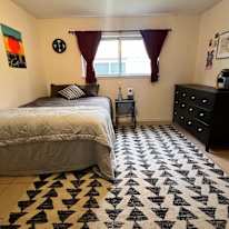 Cansu Mccoy's room