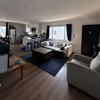 Hannah Ezratty's room