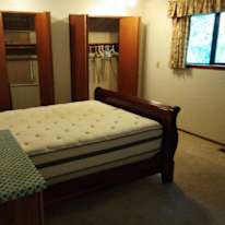 Xuebing's room