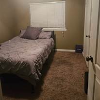 Shevarick D Paskel's room