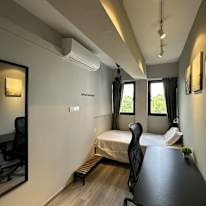 Claudia's room