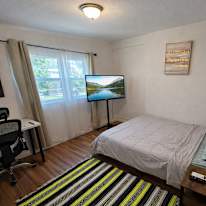 Larry's room