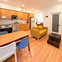 HelloMontreal's room
