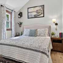 Zoe's room
