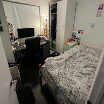 Emir's room