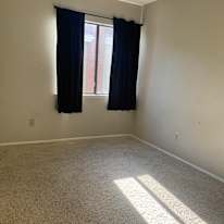 taylor's room