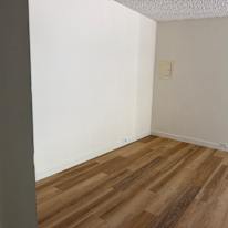 Maurene's room