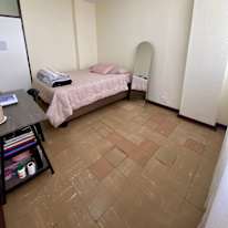 Anelda's room