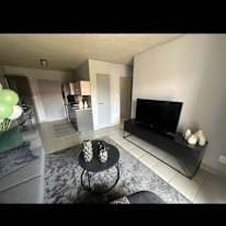 Leeroy's room