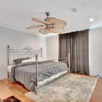 Karol G's room