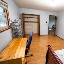 IEVGENII's room