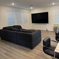 Simon's room
