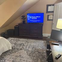Andrew Kleinman's room
