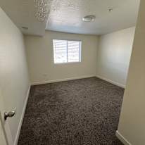 Elle Sanders's room