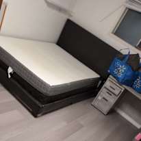 Arshad Jafri's room