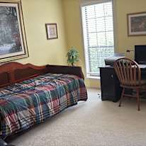 Ken's room
