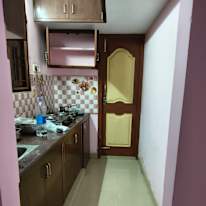 SUJITHAA R's room