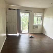 Bob's room