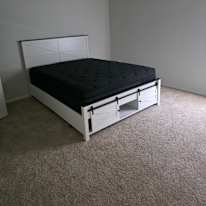 Da'Monique's room