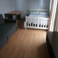 Ria Room's room