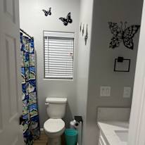 Mercedes's room