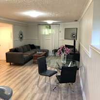 Jen's room