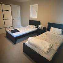RYJAY's room