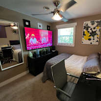 Julian Guerrero's room