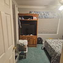 Debra L Kudrycki's room
