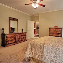 Youjin's room