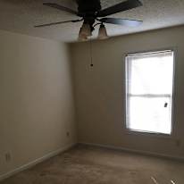 noah bull's room