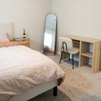 Chi Doan's room