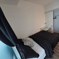Alona's room