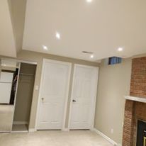 HONG TAI JIAO's room