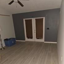 Renato Chisholm's room