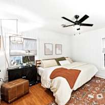 Lois's room