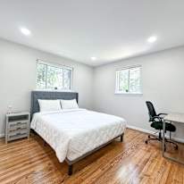 Van mai's room