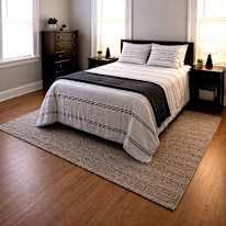 Lynn's room