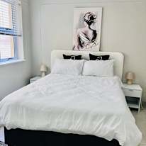 CHORONOCIA SIGIDI's room