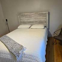 Yasmid and Nate's room