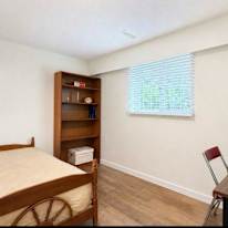 Jenny's room
