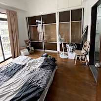 liy's room