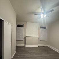 Elle's room