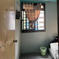 Yong Shen's room