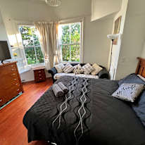 Elmer's room